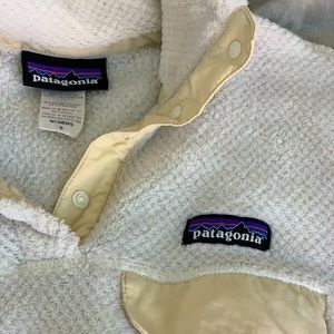 Patagonia fleece in cream